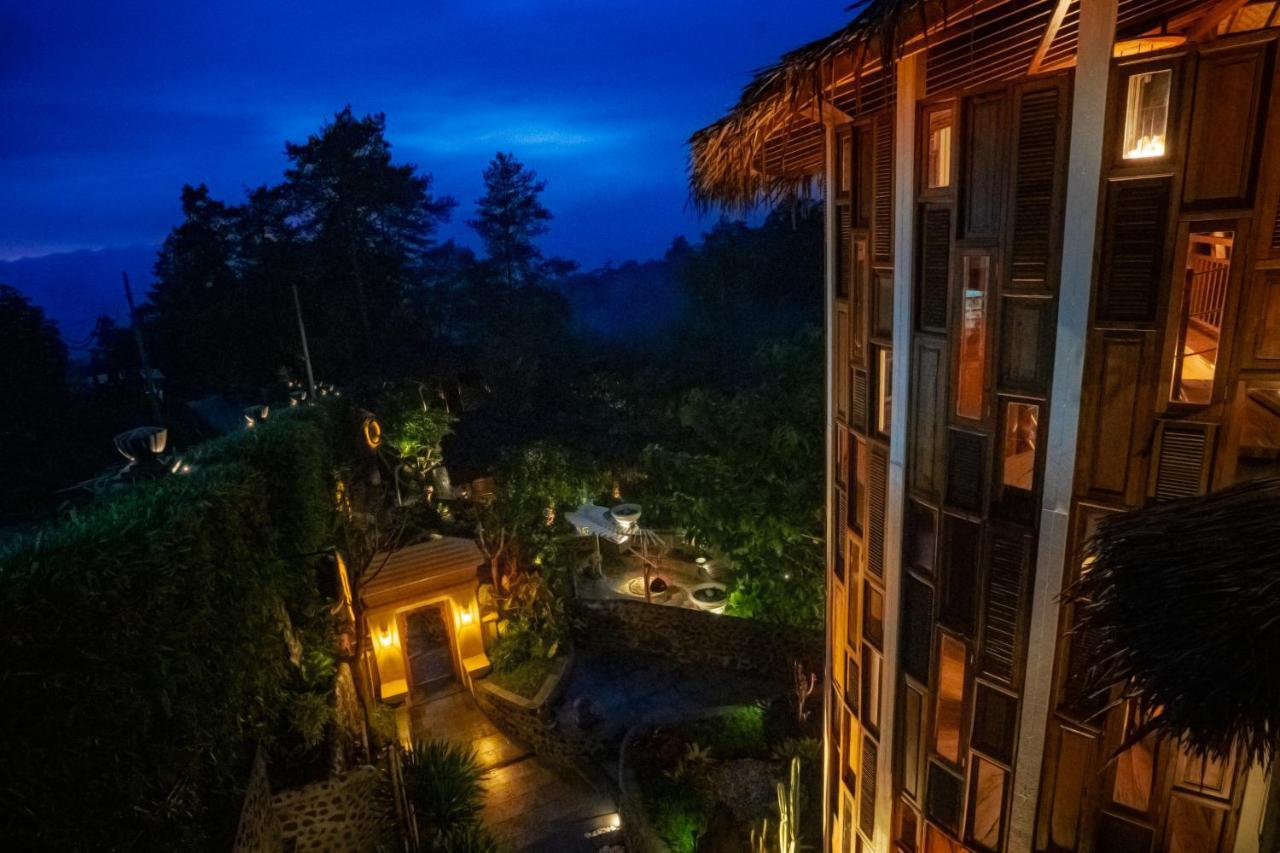 Tira Vilagna Suites & Spa Kintamani Exterior foto